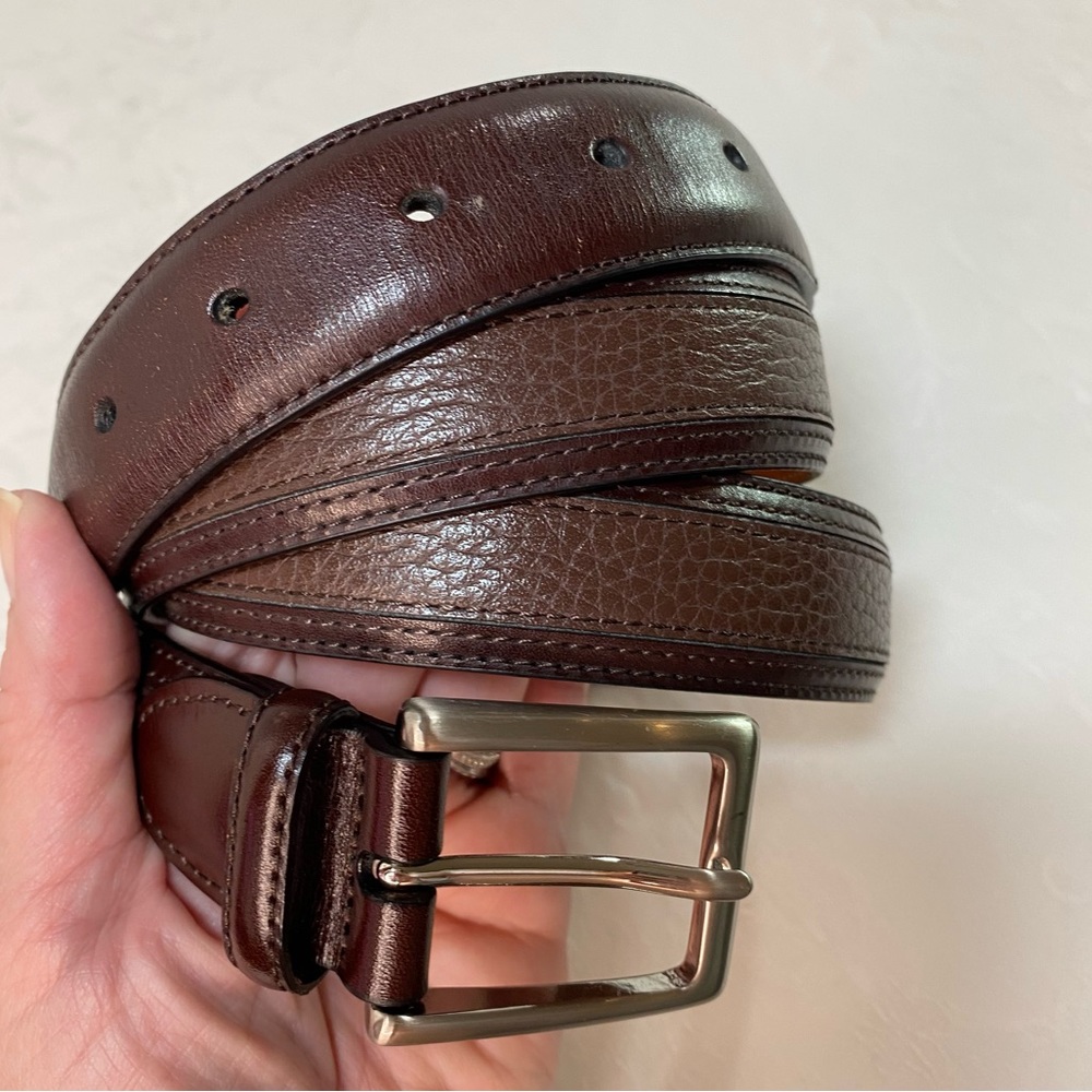 Johnston & Murphy Handcrafted Genuine Leather Belt brown size 44 USA